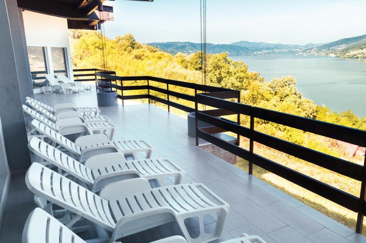 Hotel Lepenski Vir โดนยี มิลาโนวัซ ภายนอก รูปภาพ