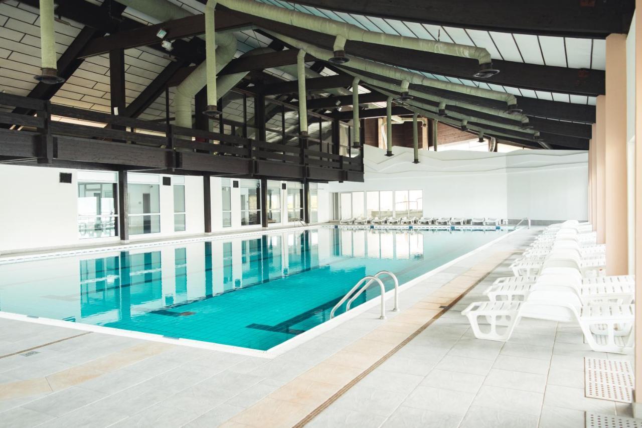 Hotel Lepenski Vir โดนยี มิลาโนวัซ ภายนอก รูปภาพ