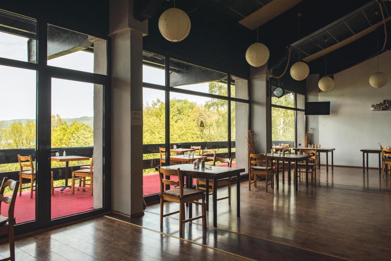 Hotel Lepenski Vir โดนยี มิลาโนวัซ ภายนอก รูปภาพ