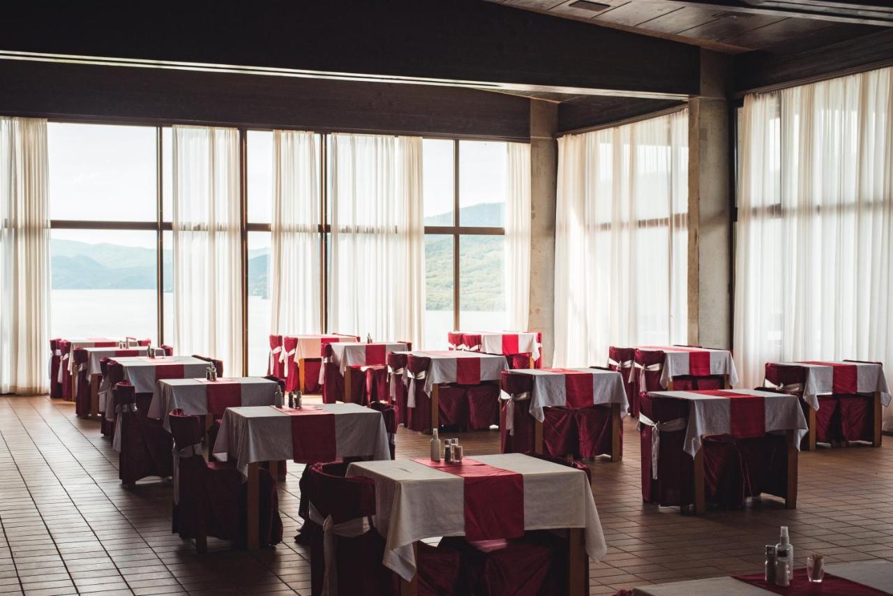 Hotel Lepenski Vir โดนยี มิลาโนวัซ ภายนอก รูปภาพ